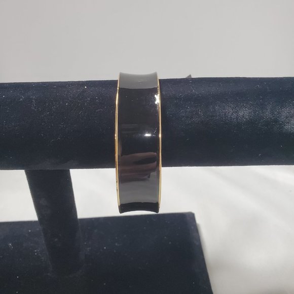 Saks Fifth Ave Black enamel bangle bracelet - Picture 1 of 4